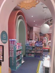 -奈尔宝家庭中心·亲子餐厅(华采天地店)