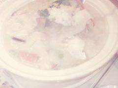 -新大咀港式茶餐厅(宝山万达店)