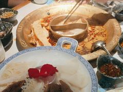 川门毛肚七绝-哥老官重庆美蛙鱼头(西湖银泰十一哥店)
