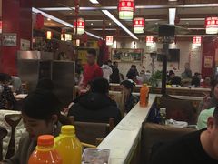 大堂-袁记串串香(泉水轻轨站店)