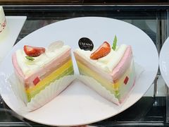 -罗森尼娜(德思勤店)