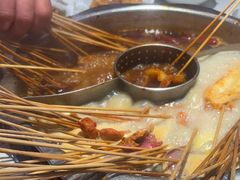 -佰人王串串香火锅(洋珠巷店)