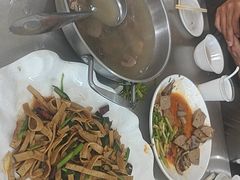 -陈六子全羊馆·烧烤·烤羊排(山东理工大店)