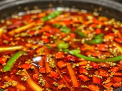 贡椒木姜锅-小饕荟雅安贡椒鱼鲜馆(广福桥店)