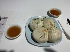 鲜肉生煎-光明邨大酒家(淮海路店)