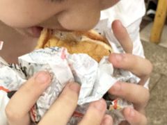 -享哆味·汉堡炸鸡(九龙坡黄桷坪店)