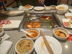 -海底捞火锅(宝龙广场夜宵主题店)