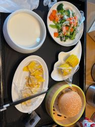 -爱陪伴尊享月子中心(国际店)