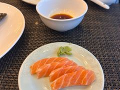 -怡豪大饭店·49楼旋转自助餐厅