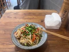 -曾笼笼牛肉饼