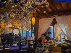 -绿茶餐厅(西湖银泰百货店)
