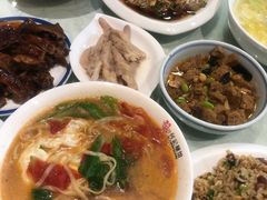 -何记面馆(龙泉山店)
