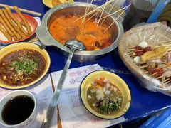 -马路边边串串香(苗栗路店)