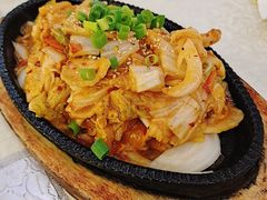 辣白菜炒五花肉-平壤馆(西塔街店)