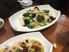 青花木耳炒山药-临潼印象·特色陕菜