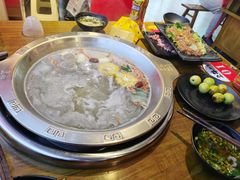 -皇牛鲜生·牛爱牛鲜牛肉自选火锅(晋吉北路店)