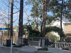 -J Create城市露营咖啡·简餐·宠物(上海动物园店)