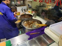 -江三王记牛杂馆(总店)