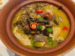 茶树菇猪肚汤-箱美术馆私房菜(水晶郦城店)