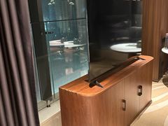 -曼谷一号酒店(深圳龙华大浪商业中心店)