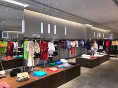 -URBAN REVIVO(北京大兴凯德MALL店)