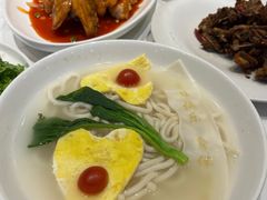 松鼠鱼-小桃红·东北菜·春饼烤鸭(南阳湖街店)