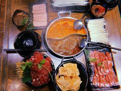 -呷哺呷哺 小火锅 (浦东新欧尚超市店)