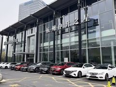 -杭州中升之星奔驰4S店(滨江店)