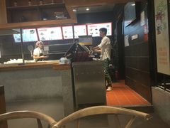 -牛吃草牛肉面(翠柏路店)