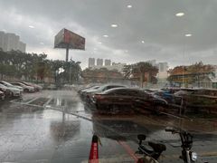 -零食有鸣批发超市(百花时代广场店)