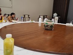-梅花香里大酒店(郁金香路店)