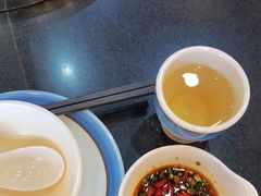 -老来福·非遗酸汤兔(凯旋路店)