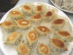 -周家大连水饺(美专校街店)