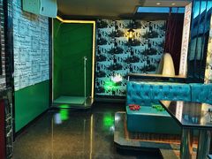 -魔方娱乐空间(兴华路店)