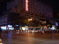 -西安阳光国际大酒店(西安火车站五路口地铁站店)
