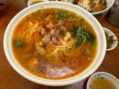 辣肉面-三两春肚肺汤(崂山路店)