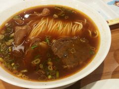 红烧牛肉麵-鼎泰丰(南西店)