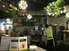 -一叶一世界·素食餐厅(锦华万达店)