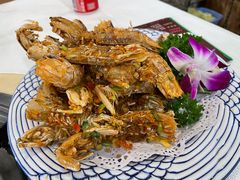 -渝君重庆火锅(嘉宾路店)