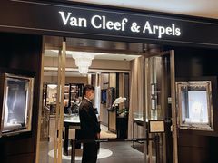 -梵克雅宝(国贸商城店)