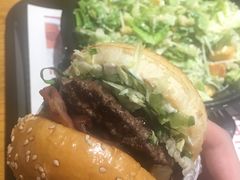 -The Habit Burger Grill 哈比特汉堡(爱琴海店)