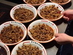-富正毅三下锅·湘西韵味(天门山索道店)