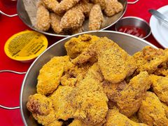 -BHC炸鸡(明洞总店)