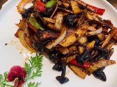 菌菇炒腊肉-将相和·海鲜蒸饺大连菜