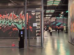 -极限PLAY运动娱乐新世界·团建派对表演休闲馆·室内高空游乐园