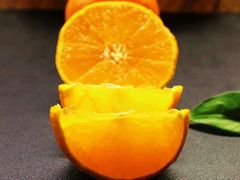 -上海龙吴水胜海发市场