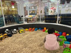 -Lilliput粒粒堡亲子餐厅(置汇旭辉店)
