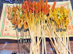 -老街烧烤大排档·地道湖北菜·龙虾馆(汉口火车站店)
