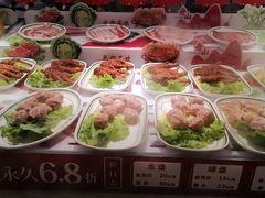 -四囍码头海鲜烧烤自助火锅(外滩南京东路悦荟广场店)