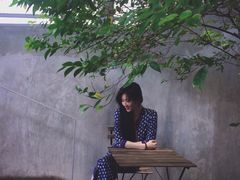 -ROAST coffee & eatery